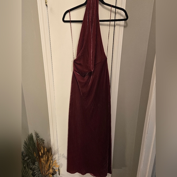 Zara Bloggers Favorite Raspberry Velvet Halter Dress Size Small - Picture 7 of 13